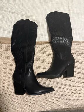 Oasis Society Black Women's Western Knee-High Boots - Classic Leather NWT